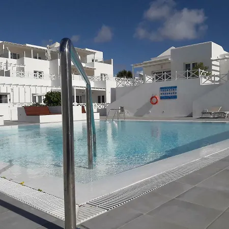 Flower Beach 3 Apartment *