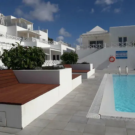 Flower Beach 3 Apartamento *